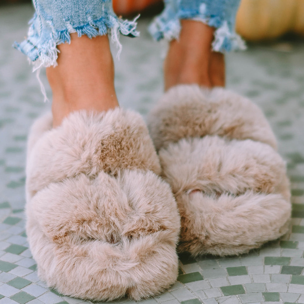 
                      
                        Brown Plush Hollow Out Slipper
                      
                    